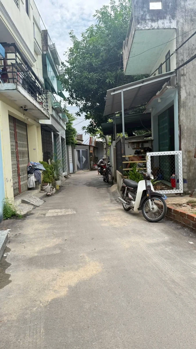 Bán đất Quy Nhơn Hoàng Văn Thụ 56m×4,1m 2,7 tỷ - Ảnh 1