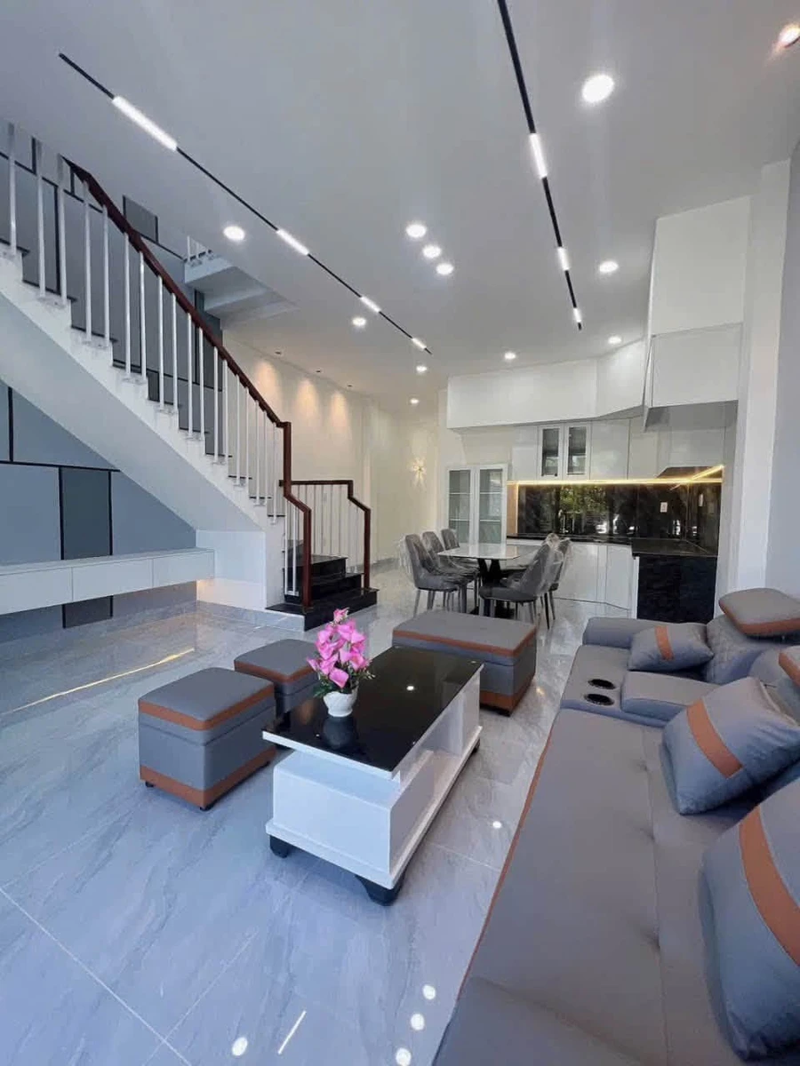 Bán nhà lầu 3PN 80m² Tây Ninh, tặng nội thất đầy đủ - Ảnh thu nhỏ 2