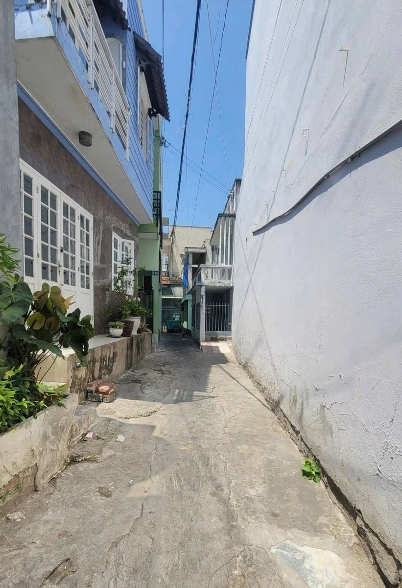Bán nhà cũ hẻm bê tông 82,6m2 thổ cư nở hậu gần đường Pasteur, Phường Lạc Đạo, Phan Thiết - Ảnh thu nhỏ 3