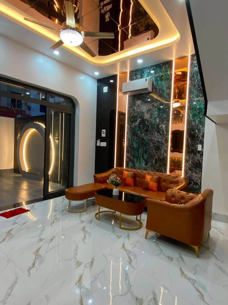 Nhà mặt tiền 4 PN 4 WC Văn Cao – Vĩnh Lạc, 125 m2, 4 tỷ 180 - Ảnh thu nhỏ 4