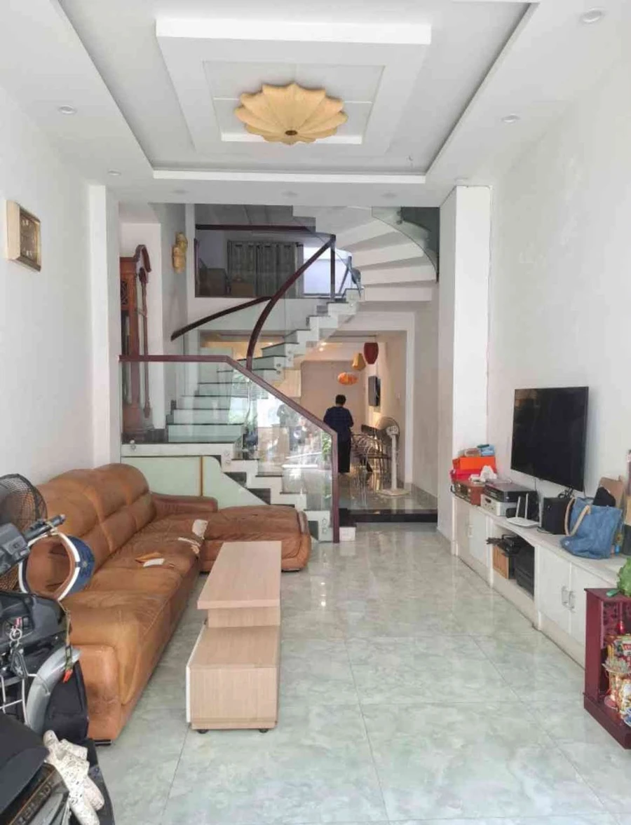 Nhà phố 6 phòng ngủ 61.3m² Lạc Long Quân Quận 11, 11 tỷ - Ảnh thu nhỏ 2