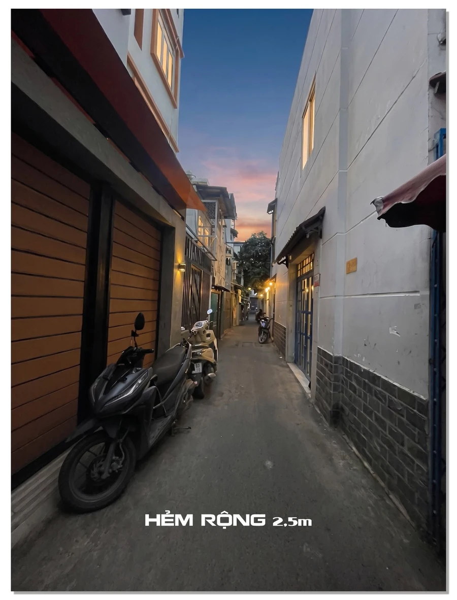 Bán nhà phố phong cách Wabi Sabi 2 phòng ngủ 5,4 tỷ Quận 4 - Ảnh thu nhỏ 5