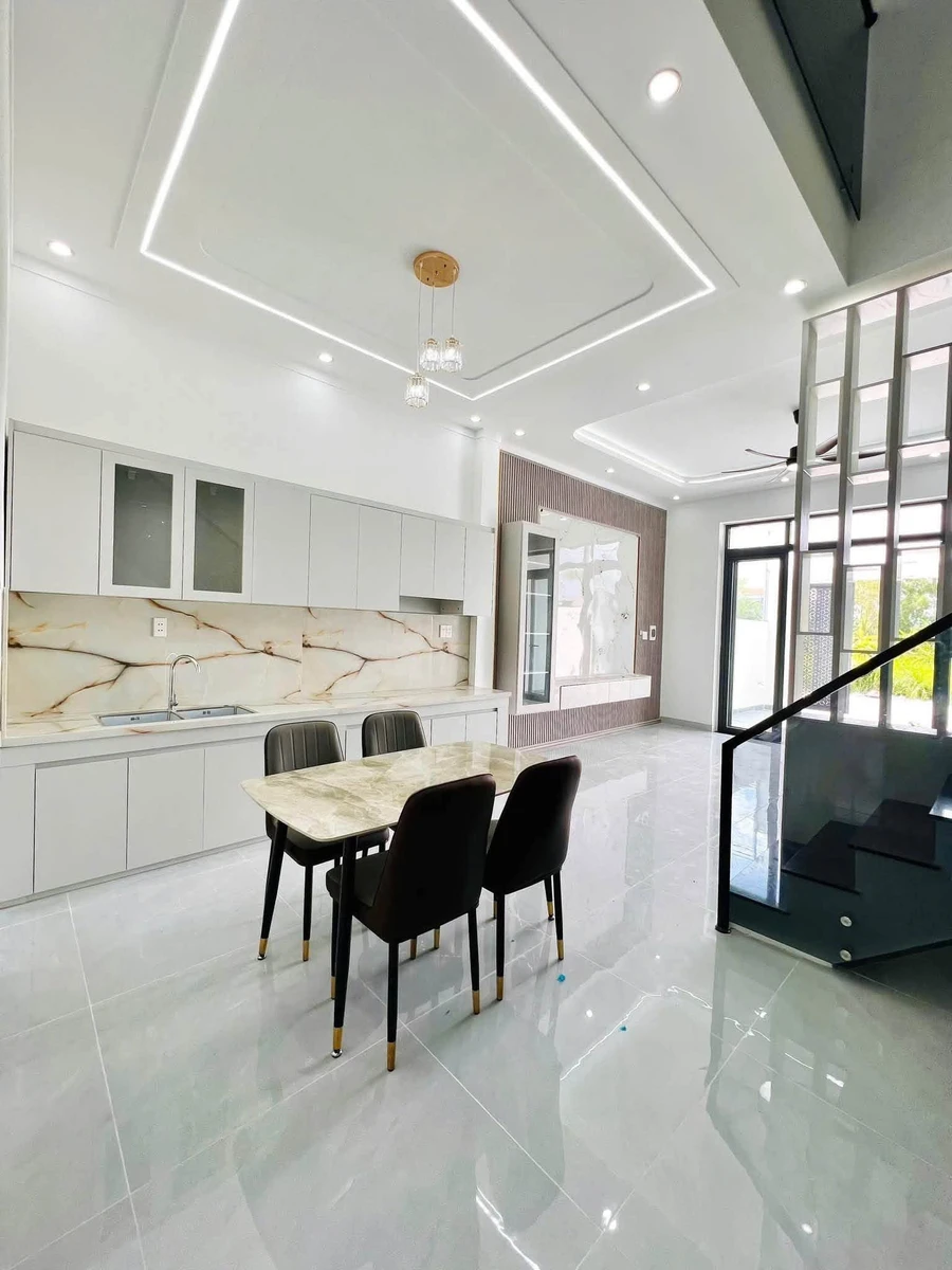 Bán nhà 3 phòng ngủ 95m² Thủ Đức 700 triệu - Ảnh thu nhỏ 5