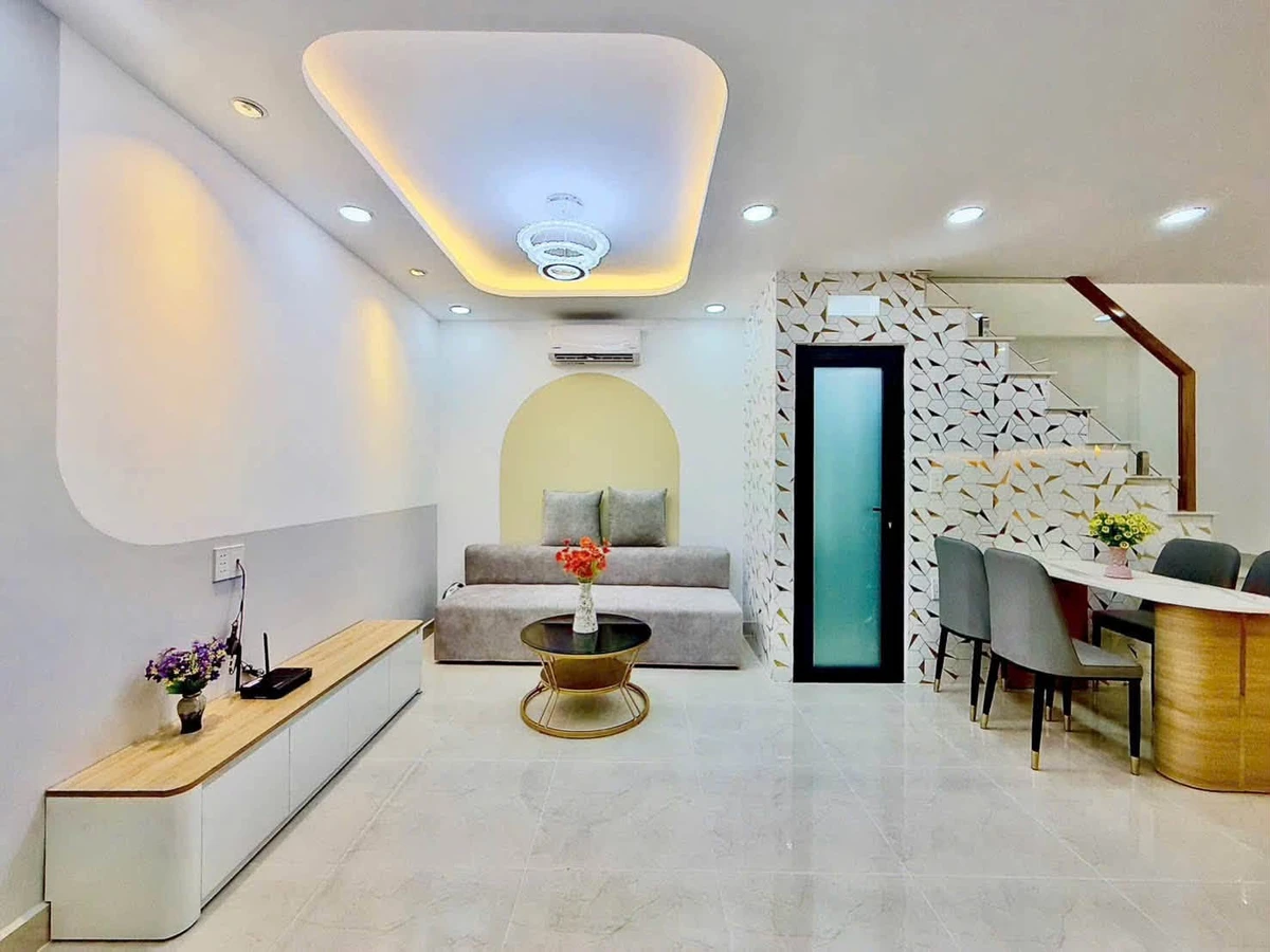 Bán nhà 2 tầng 23.4m² gần Phan Xích Long, Phú Nhuận, 4.5 tỷ - Ảnh thu nhỏ 3