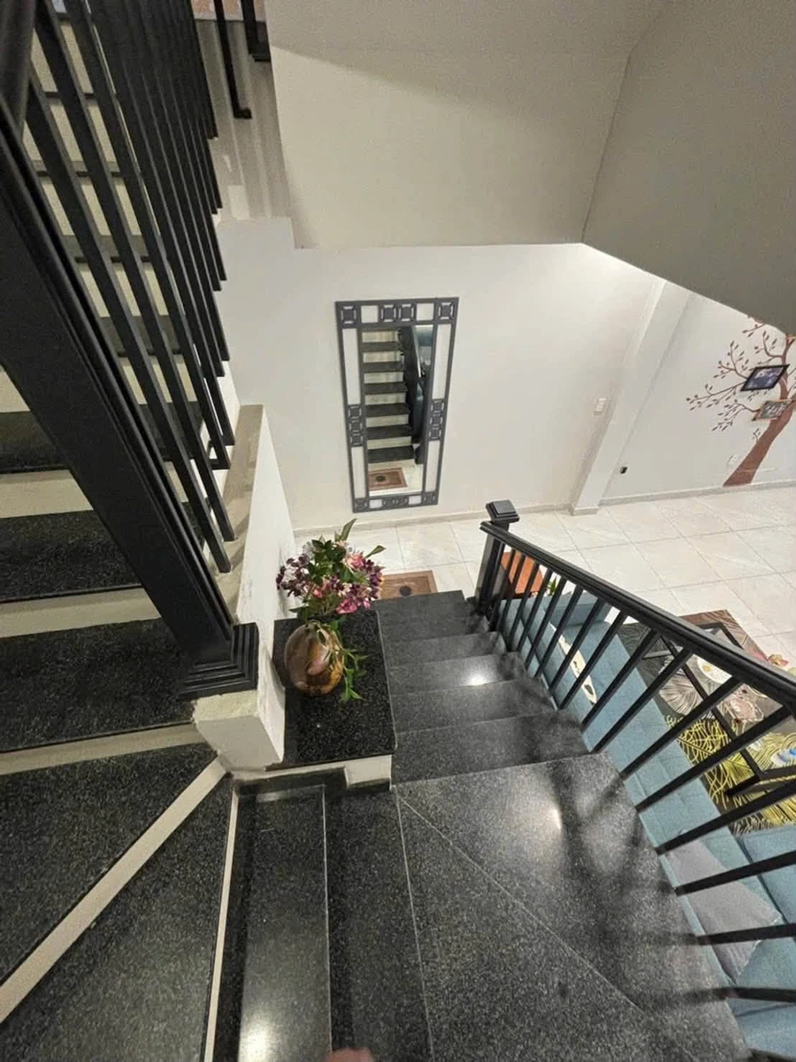Bán nhà Bình Thạnh 79m², 3 tầng, 3PN, sổ riêng, 13 tỷ - Ảnh thu nhỏ 4