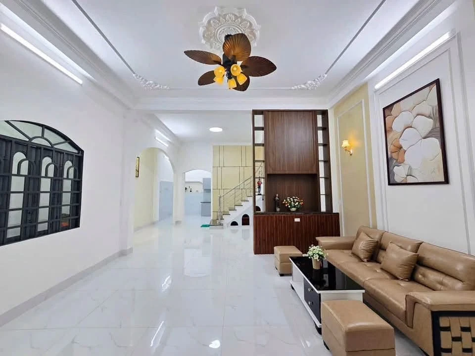 Bán nhà lầu 91m2 sát công viên 30/4 Tân Biên 3 tỷ 690 - Ảnh thu nhỏ 3