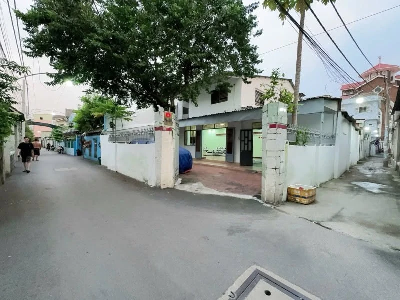 Biệt thự sân vườn góc Bình Trưng Đông 236m² 19,2 tỷ