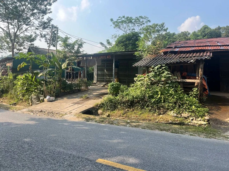 Bán đất 120m² Ngô Minh Loan, Yên Bái, 800 triệu