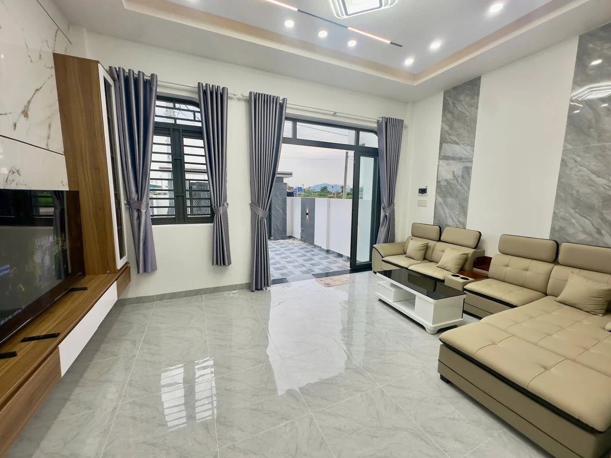 Bán nhà 2 tầng 4PN full nội thất tại KĐT Phú Ân Nam, Nha Trang - Ảnh thu nhỏ 3