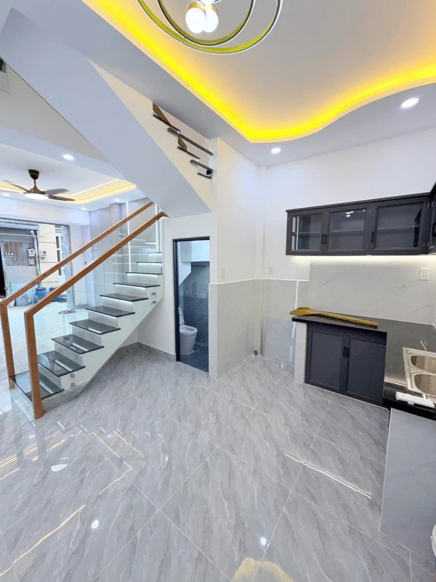 Bán nhà Hóc Môn 36m² 2 PN 2 WC 1,6 tỷ - Ảnh thu nhỏ 5