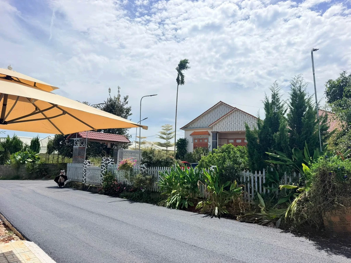Bán đất thổ cư Tân Hà Lâm Đồng 210m² 570 triệu - Ảnh thu nhỏ 2