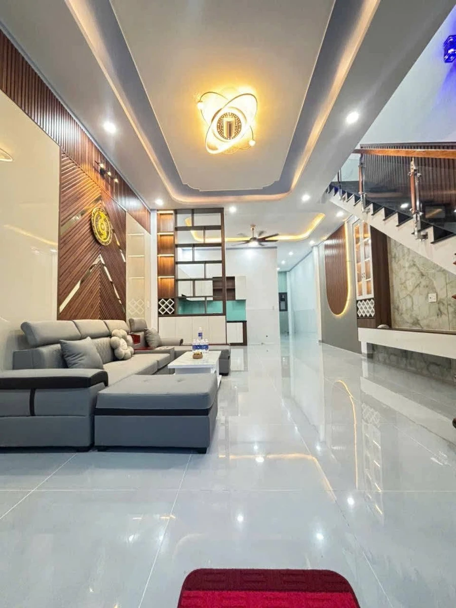 Bán nhà 3 phòng ngủ 95m² tại Trảng Dài, Đồng Nai - 3 tỷ 390 triệu - Ảnh 1