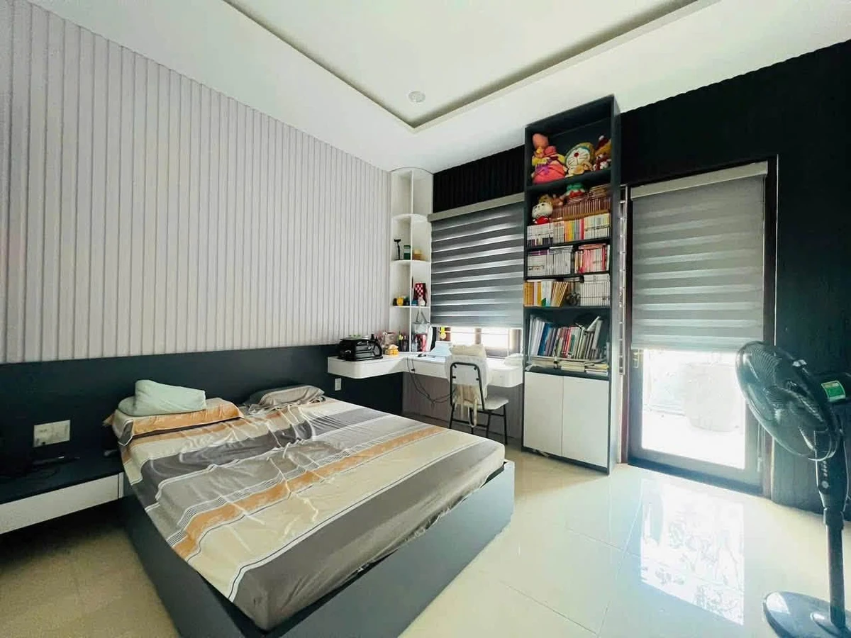 Bán nhà 2 tầng mặt tiền Lại Thế, Huế, 110m2, 3,3 tỷ - Ảnh thu nhỏ 3