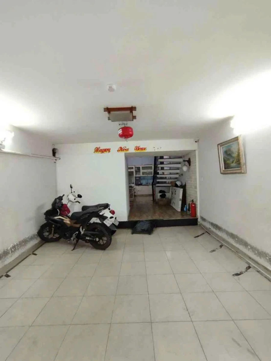 Bán nhà hẻm xe hơi Hồ Văn Huê, Phú Nhuận, 76m2, 4 tầng, 7PN, giá 13,5 tỷ - Ảnh thu nhỏ 4