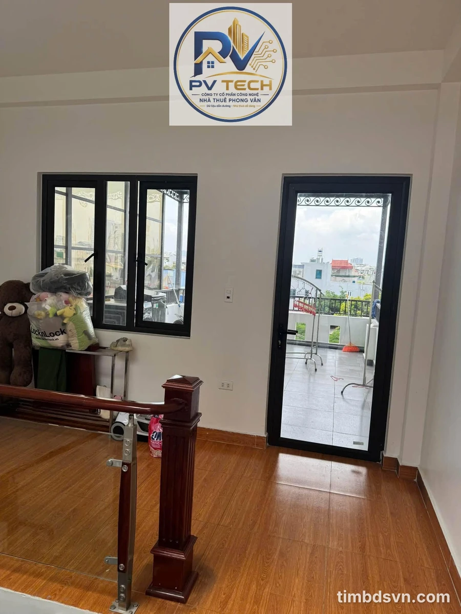Cho thuê nhà 4 tầng, 2 mặt tiền 70m², 3 PN Hùng Dương Vương 12 triệu/tháng - Ảnh thu nhỏ 5