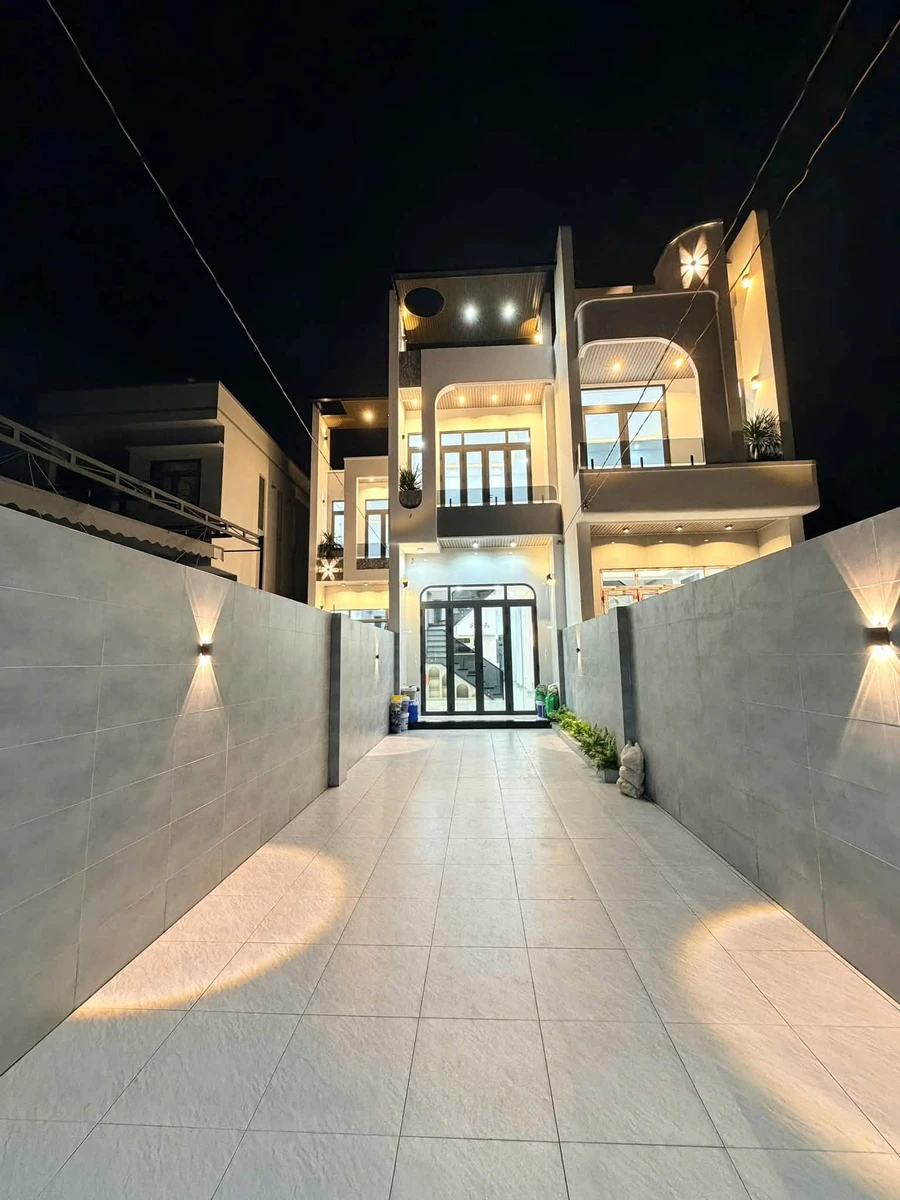 Nhà phố 4 phòng ngủ 130m² gần Bùi Thị Xuân Tân Phú - 4 tỷ - Ảnh thu nhỏ 2