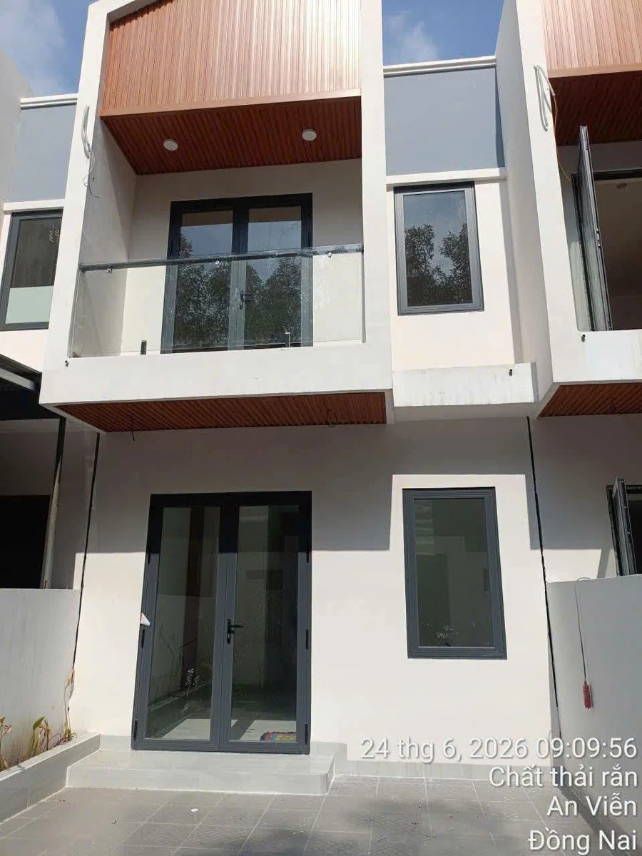 Bán nhà lầu 115m² sổ riêng thổ cư giá 1 tỷ 650 triệu gần KCN Giang Điền, Đồng Nai - Ảnh thu nhỏ 3