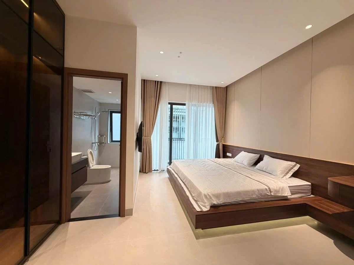 Bán nhà 3 tầng 105m² 4PN Hòa Xuân 8.9 tỷ - Ảnh thu nhỏ 5
