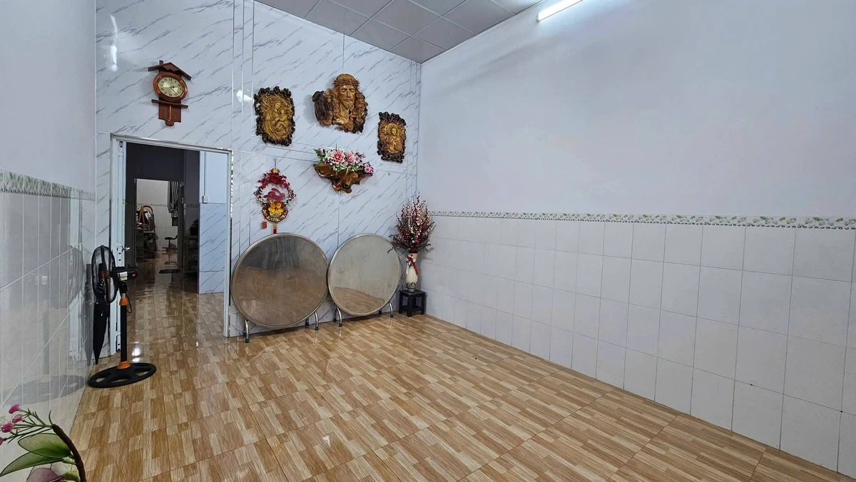 Bán nhà 4x25m, 2PN 2WC, Tam Hiệp, 4 tỷ 990 triệu - Ảnh thu nhỏ 3