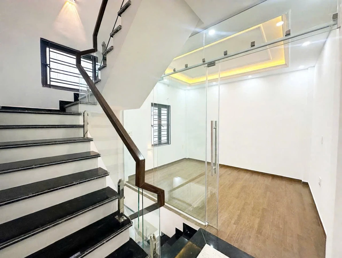 Bán nhà xây mới mặt ngõ 48m², 4 tầng, Quận 5 - Ảnh thu nhỏ 4