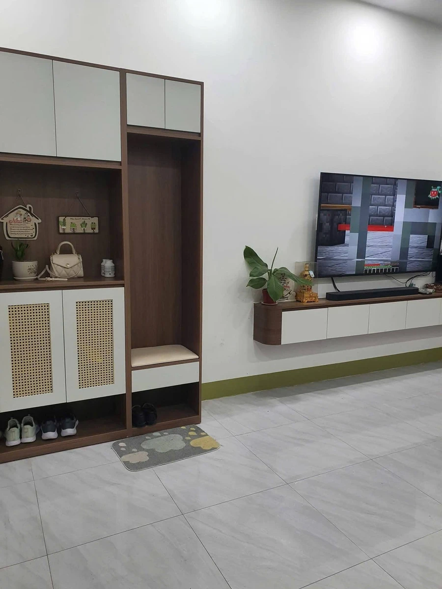 Bán nhà mặt tiền 3 tầng 49m2 Phường Lê Lợi Quy Nhơn 7.6 tỷ - Ảnh thu nhỏ 3