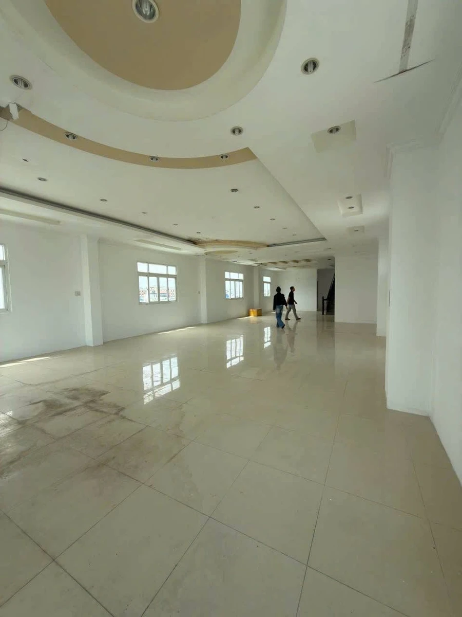 Cho thuê nhà mặt tiền Nguyễn Trung Trực 738m², 70 triệu/tháng - Ảnh thu nhỏ 2