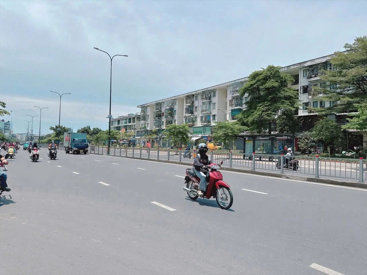 Bán nhà mặt tiền Dương Quảng Hàm 75.6m² - 11 tỷ - Ảnh 1