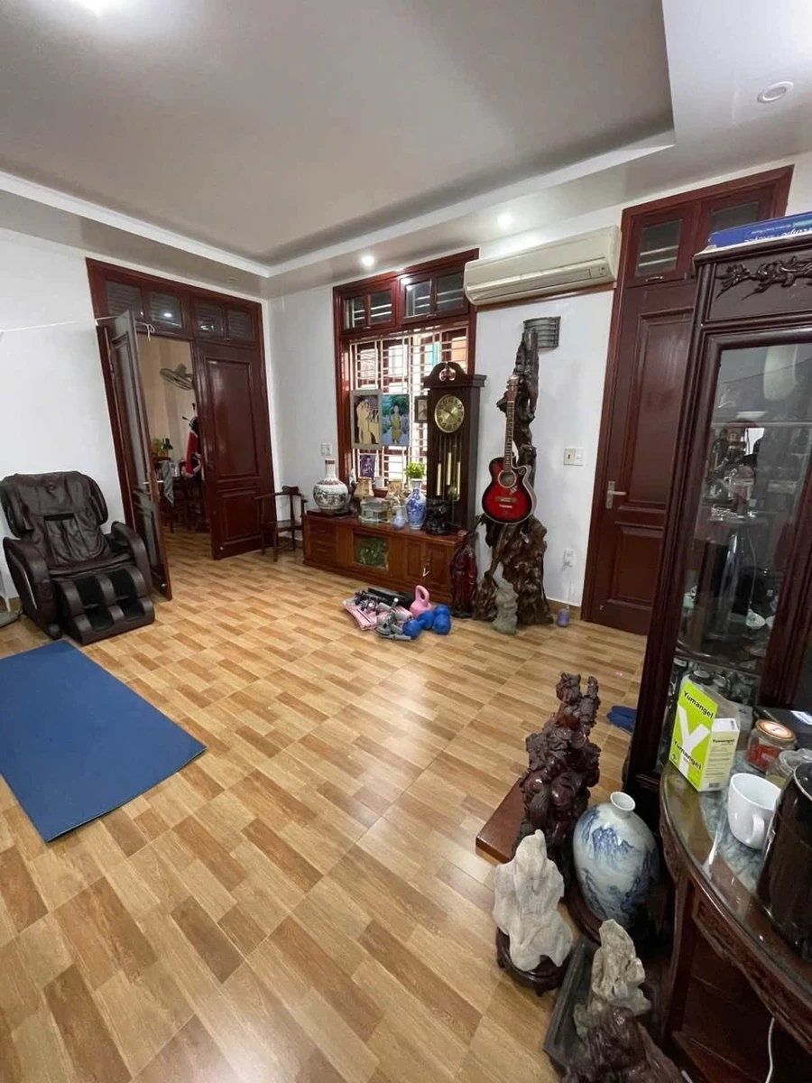 Bán nhà phố 90m2 3 tầng chợ Cột Đèn dưới 5 tỷ - Ảnh thu nhỏ 3