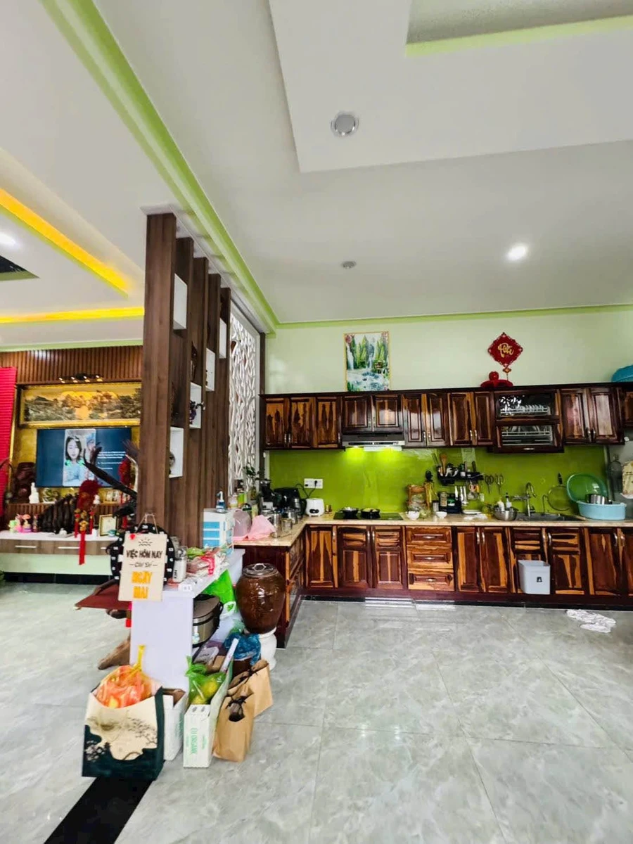 Bán nhà lầu 3 PN, 230m² Phan Thiết, sổ hồng riêng - Ảnh thu nhỏ 5