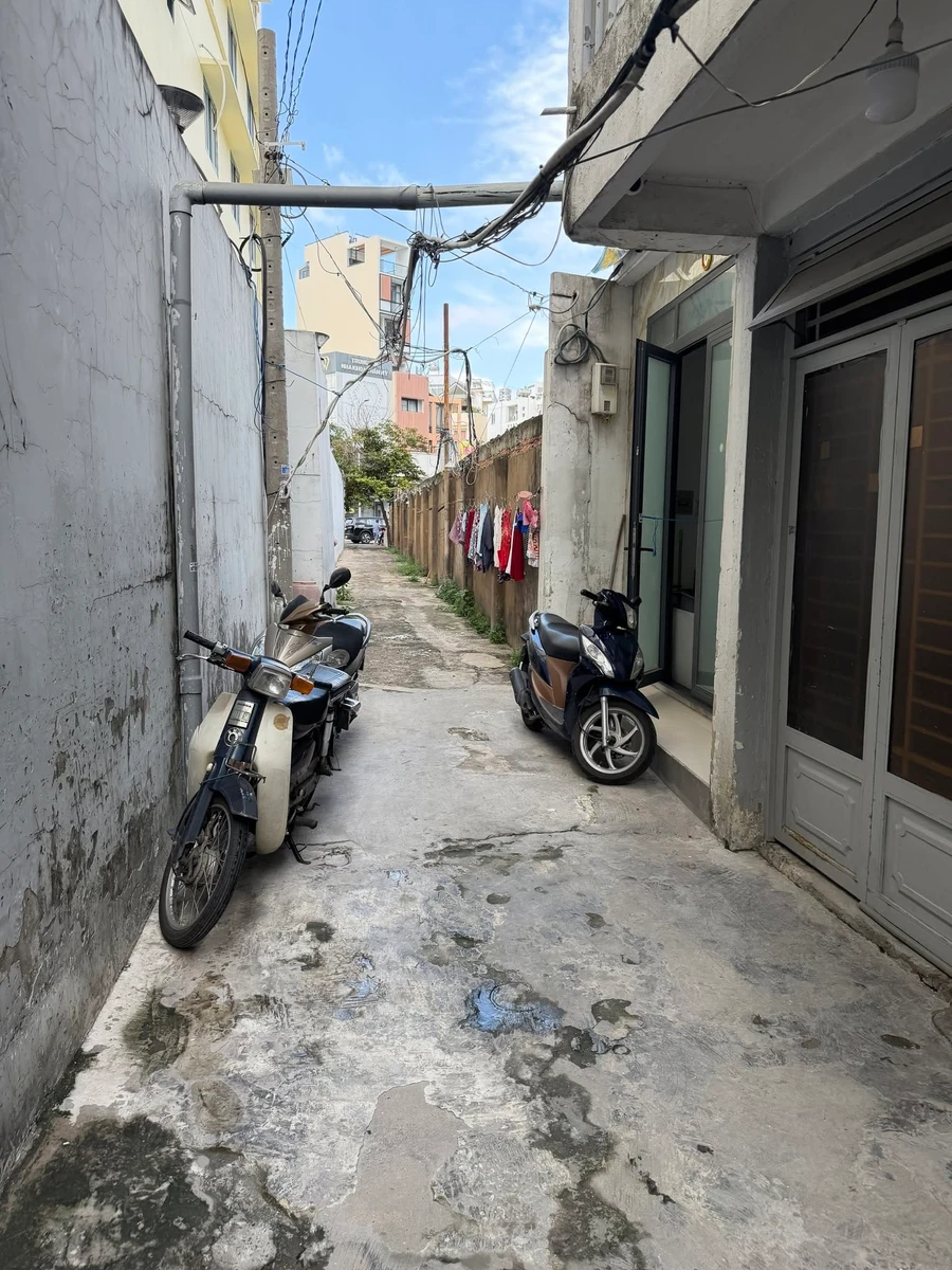 Bán nhà 2 tầng 75,7 m² Hoàng Văn Thụ, Phú Nhuận - Ảnh thu nhỏ 3