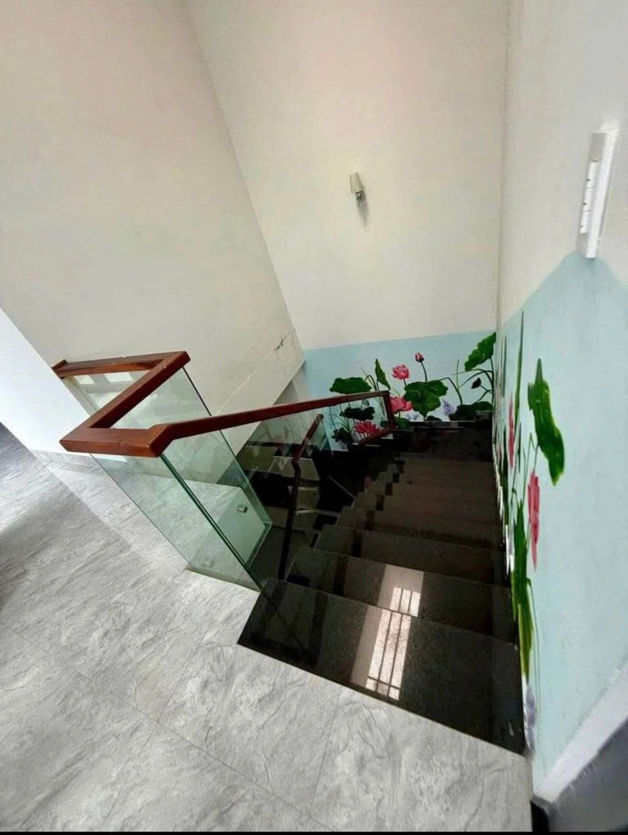 Cho thuê nhà 2 mặt tiền Hà Huy Tập 140m2, 12 triệu/tháng - Ảnh thu nhỏ 5