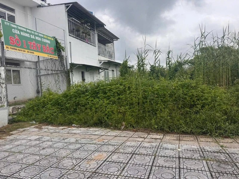 Bán nền góc hẻm 100m² Rạch Giá 2.2 tỷ