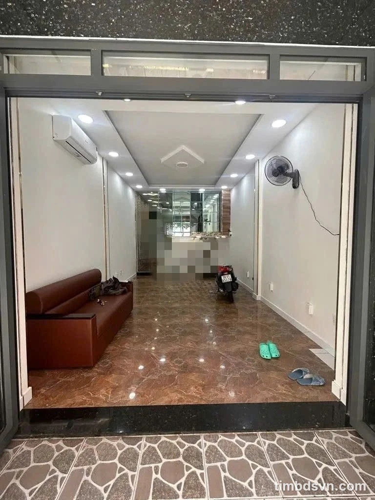 Cho thuê nhà mặt tiền 43m² 5PN Trần Phú Quận 5 - Ảnh 1