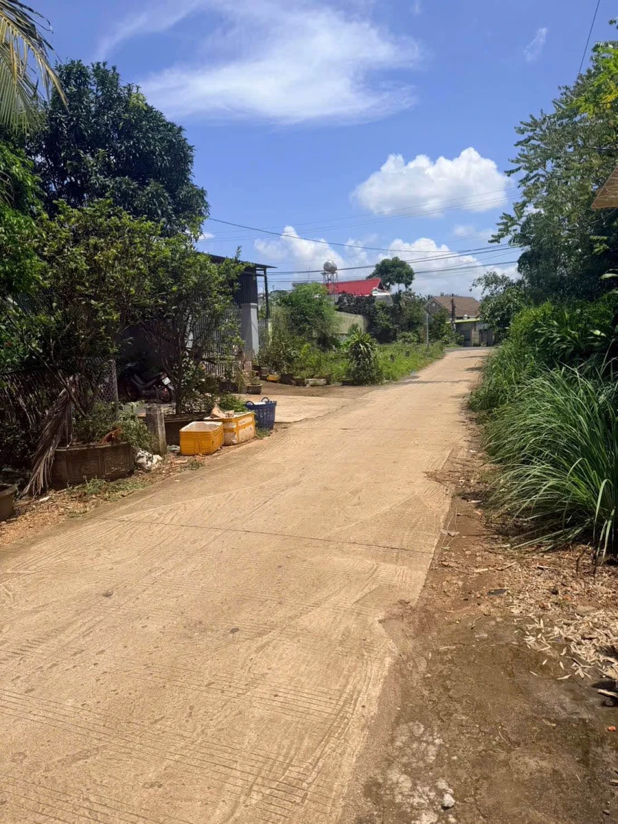 Bán đất thổ cư 200m² gần chợ Phan Huy Chú giá 1 tỷ 350 - Ảnh thu nhỏ 2