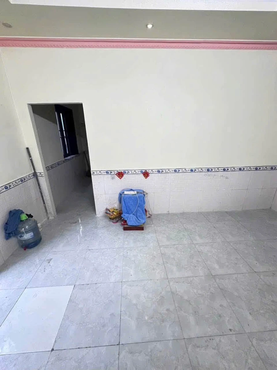 Bán nhà 32 m² Dĩ An 850 triệu - Ảnh 1