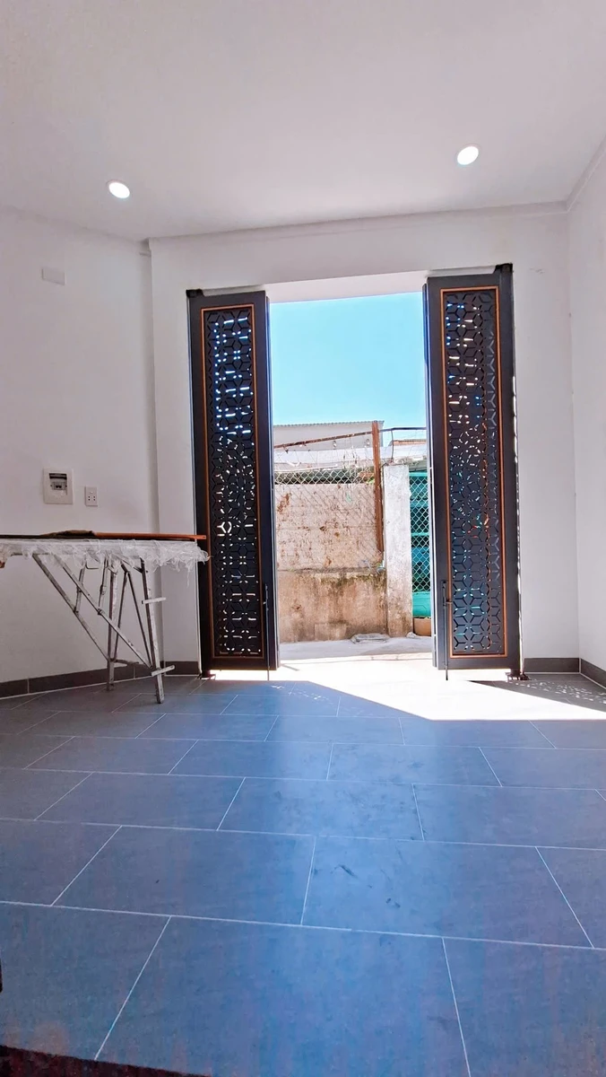 Bán nhà lầu 3 phòng ngủ 120m² Phường Biên Hòa 2.6 tỷ - Ảnh thu nhỏ 3