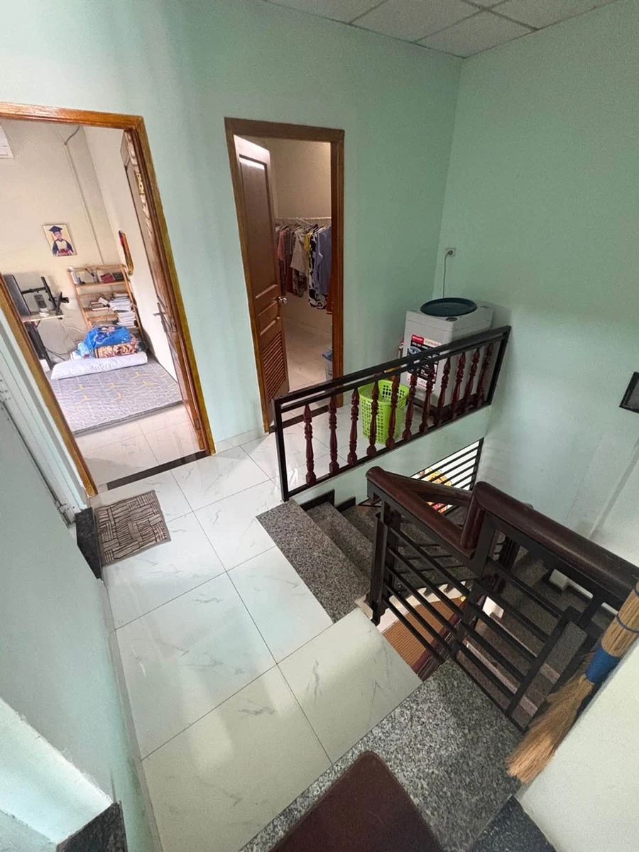 Bán nhà 2 tầng 57m² 3PN gần mặt tiền Nguyễn Duy Trình Phú Hữu - Ảnh thu nhỏ 2