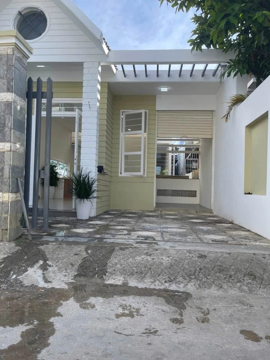 Bán nhà mới 155,6m2 3PN 2WC Nha Trang cạnh Vĩnh Điềm Trung - Ảnh thu nhỏ 2