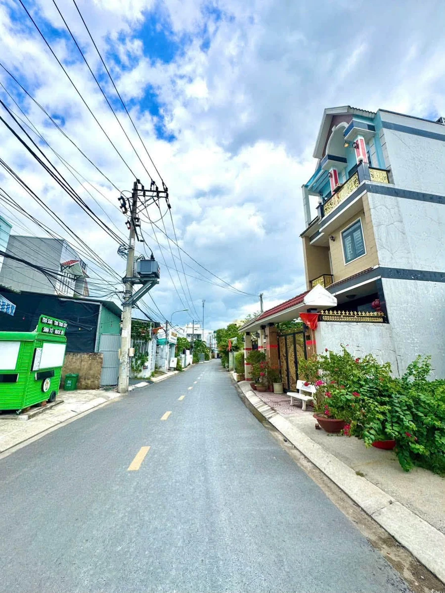 Bán lô đất mặt tiền kinh doanh 77.4m2, Quận 9 - 3.8 tỷ - Ảnh thu nhỏ 4