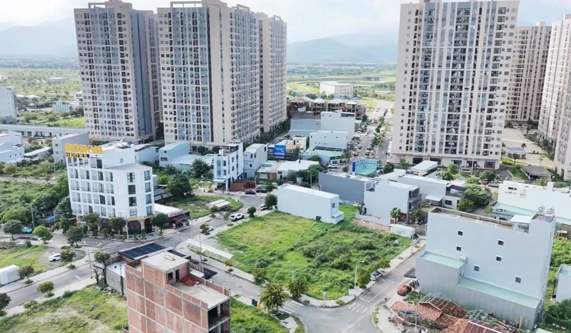 Bán lô đất 120m² mặt tiền The Ori Lakeside Bàu Tràm Đà Nẵng