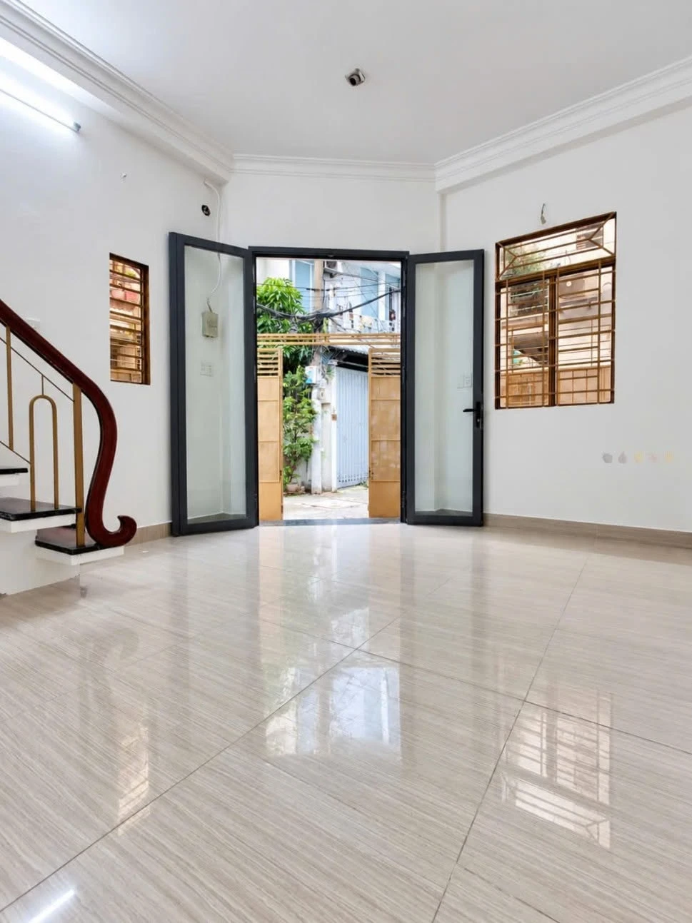 Bán nhà góc 2 mặt tiền 45m2 Phan Xích Long 5,6 tỷ - Ảnh 1