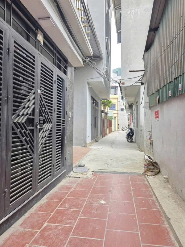 Bán nhà 5 tầng mới 30m², 3 phòng ngủ, Yên Nghĩa, Hà Nội