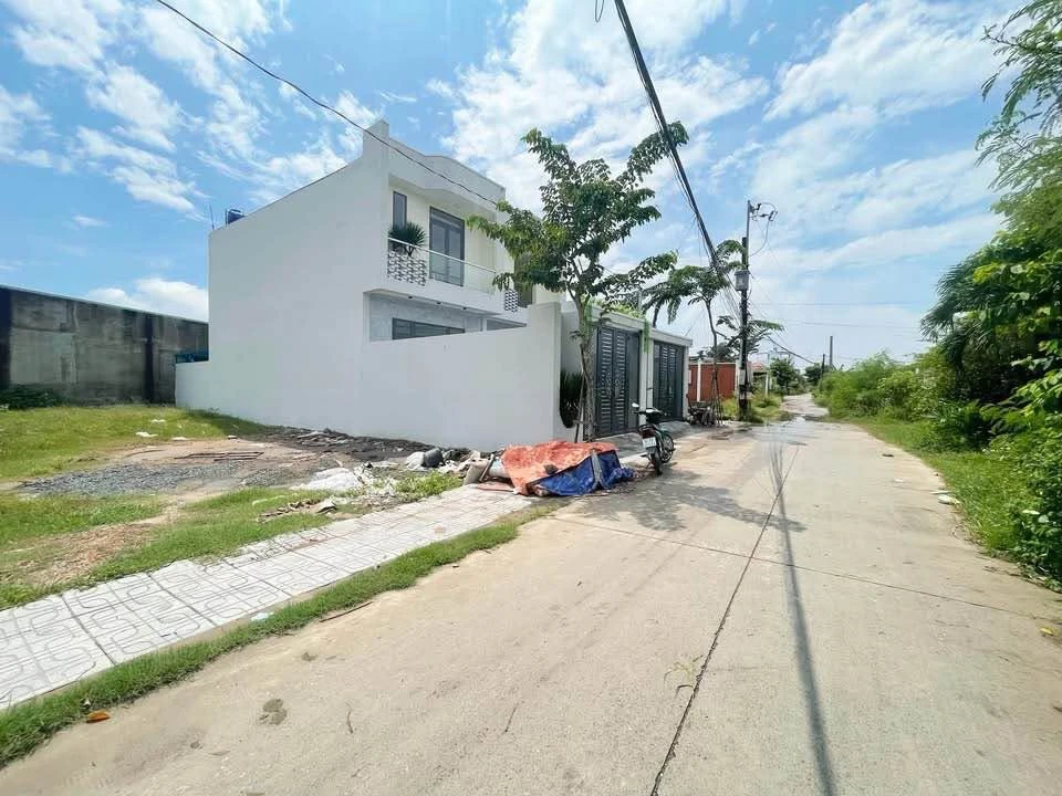 Bán nhà 3 phòng ngủ 140m² Bình Tân, 2,55 tỷ - Ảnh 1