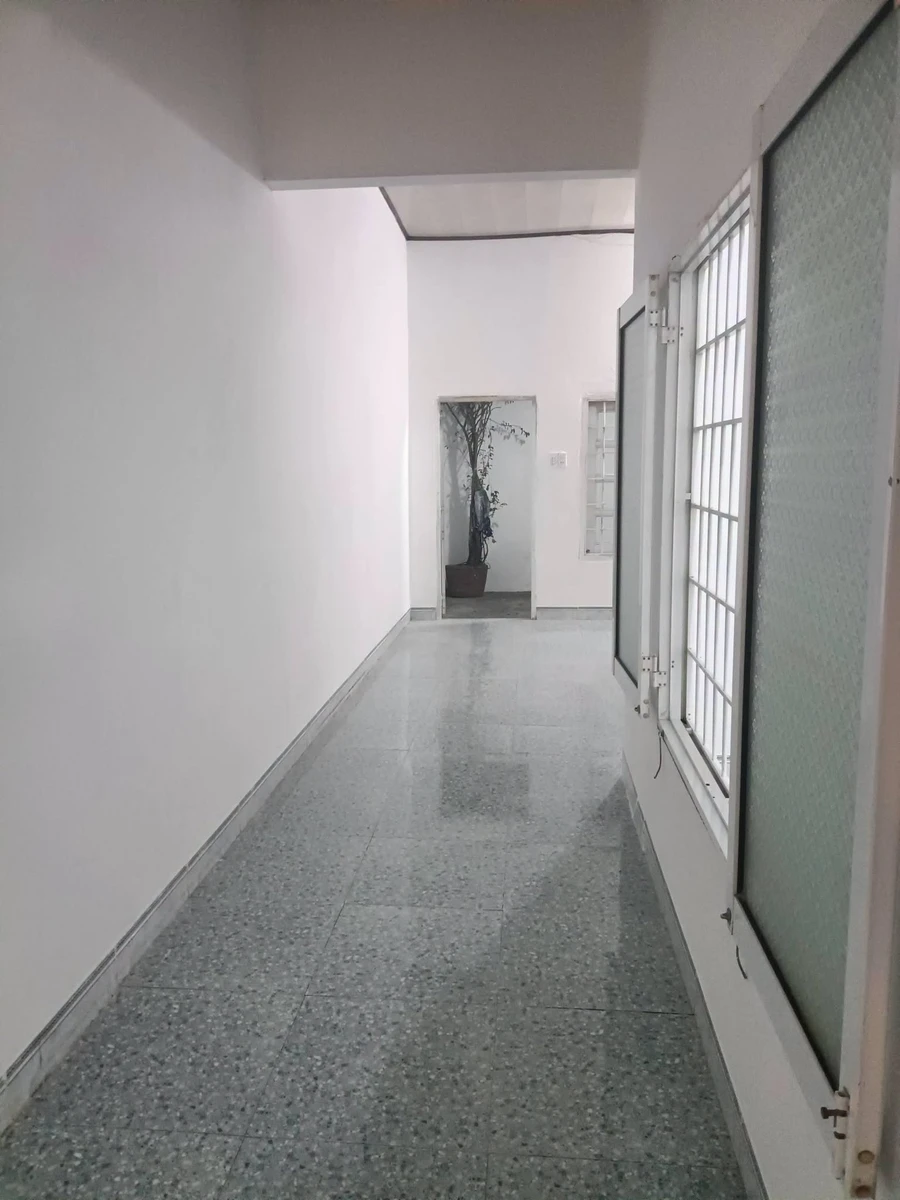 Bán nhà 2 phòng ngủ 140m² gần Coopmart Tuy Hoà 2,05 tỷ - Ảnh thu nhỏ 4
