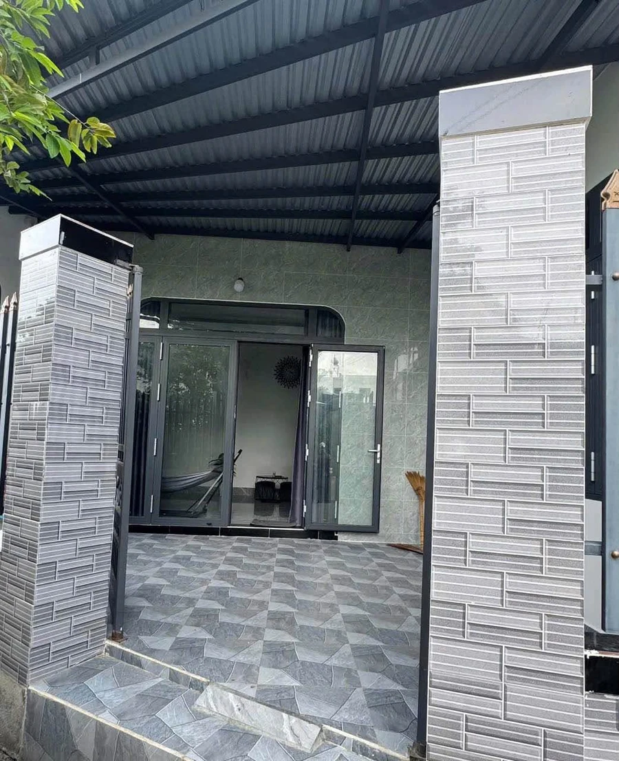 Bán nhà mới xây Phường Văn Hải, Ninh Thuận, 69m2, 2 PN, 1.1 tỷ - Ảnh 1