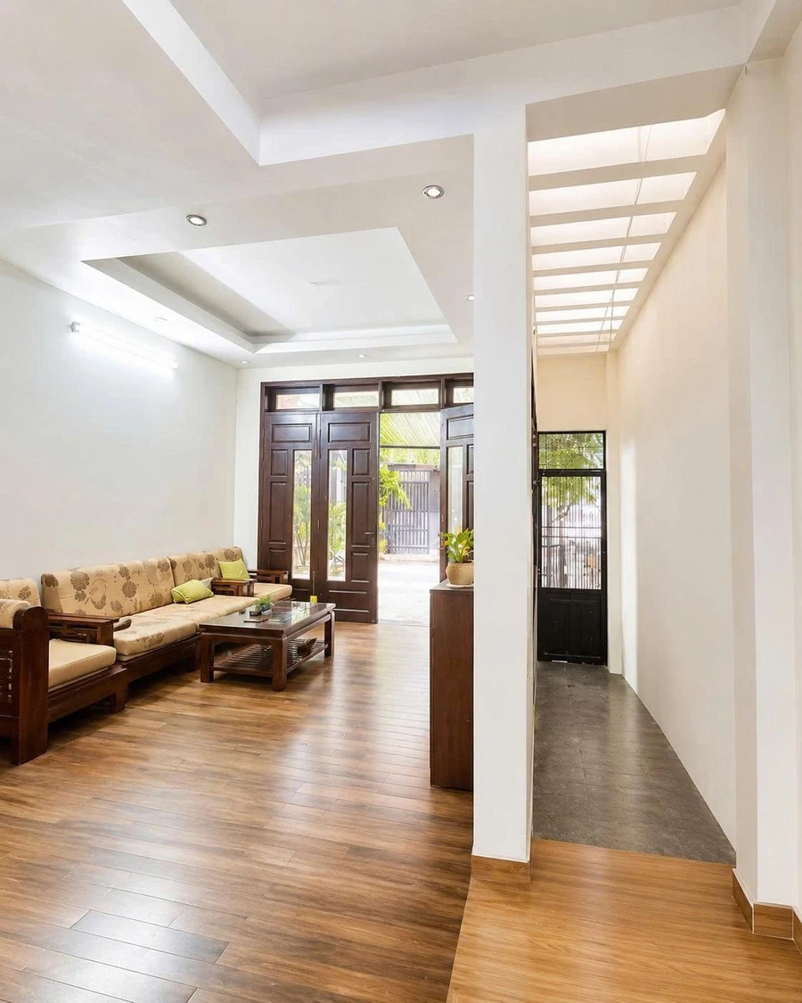 Bán nhà hẻm xe hơi 4 tầng 78m2 đường Phạm Văn Hai, Tân Bình giá 12,5 tỷ - Ảnh thu nhỏ 3
