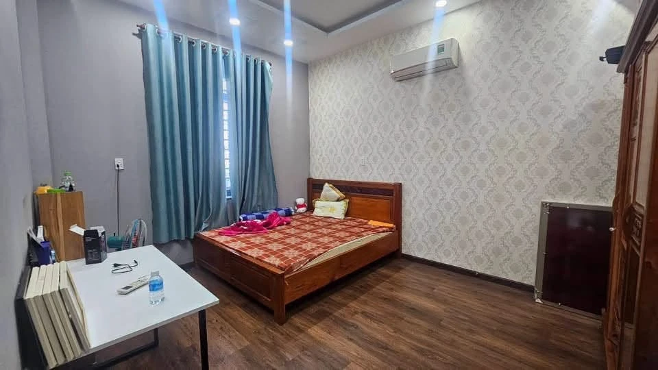 Bán nhà 1 trệt 3 lầu Hiệp Thành 365m² 10 tỷ - Ảnh thu nhỏ 4