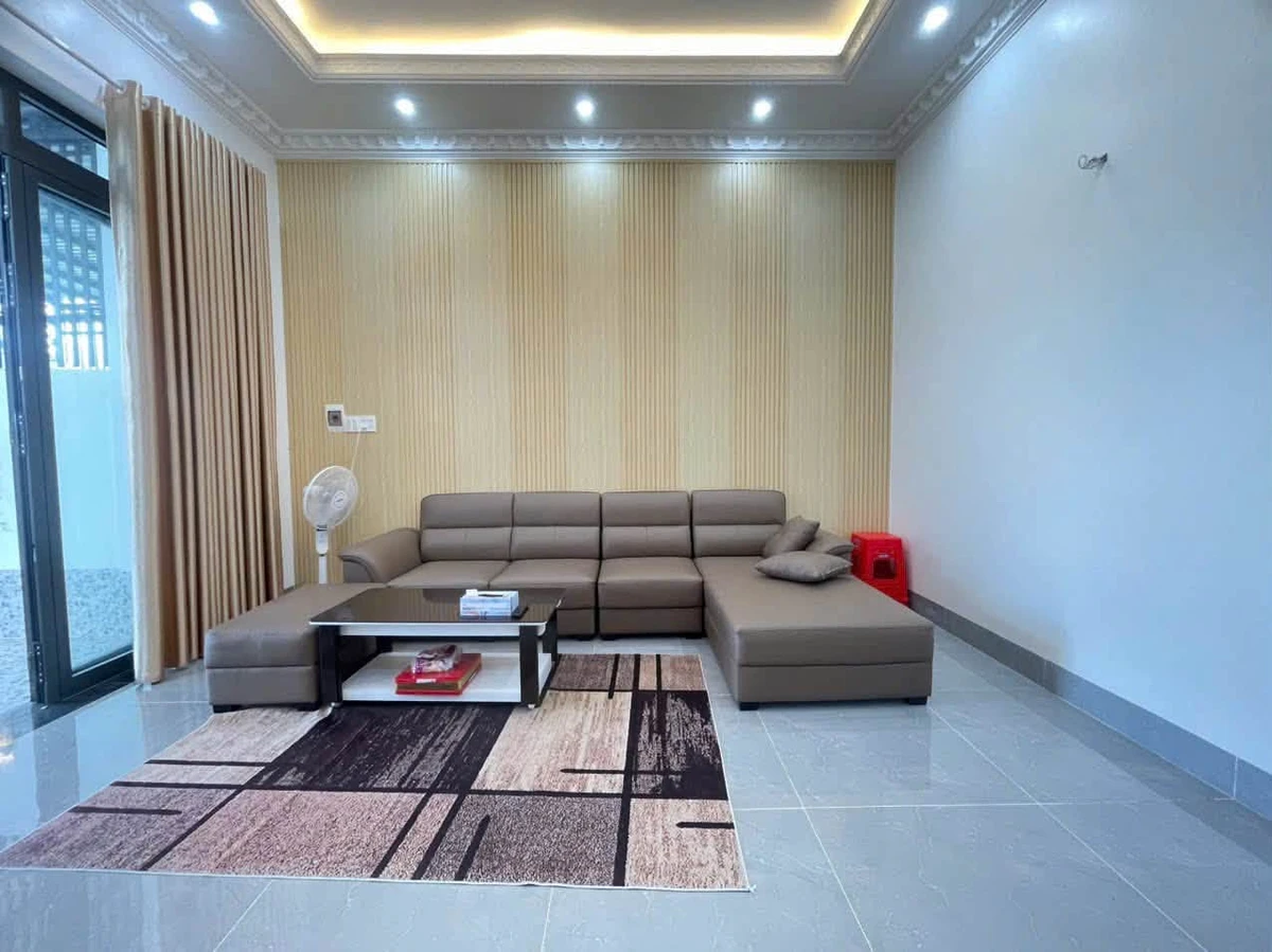 Bán nhà Rạch Giá 157m² 3 phòng ngủ 2 tỷ 250 triệu - Ảnh thu nhỏ 2