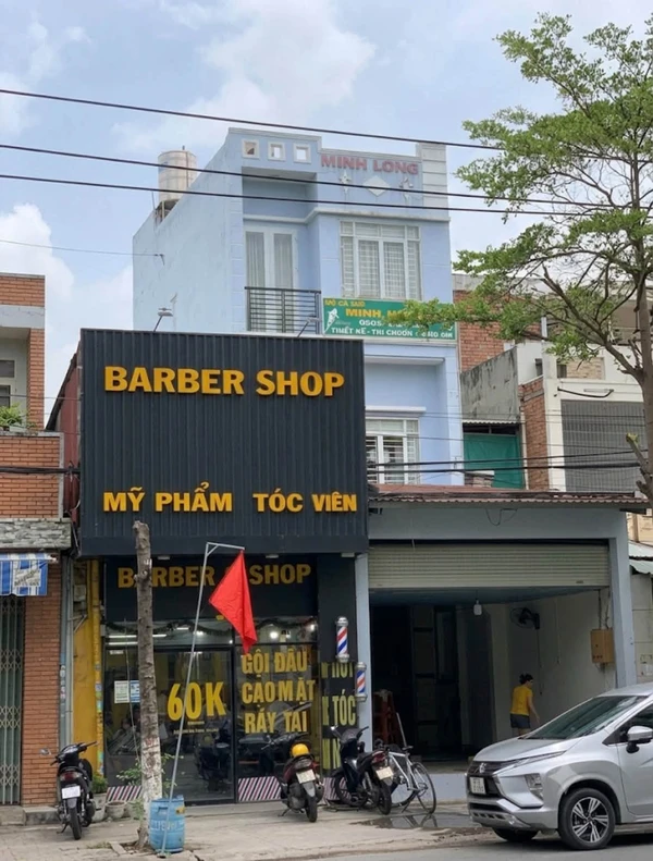 Bán nhà 3 tầng MT Nguyễn Minh Khai 82m2, 4PN Dĩ An