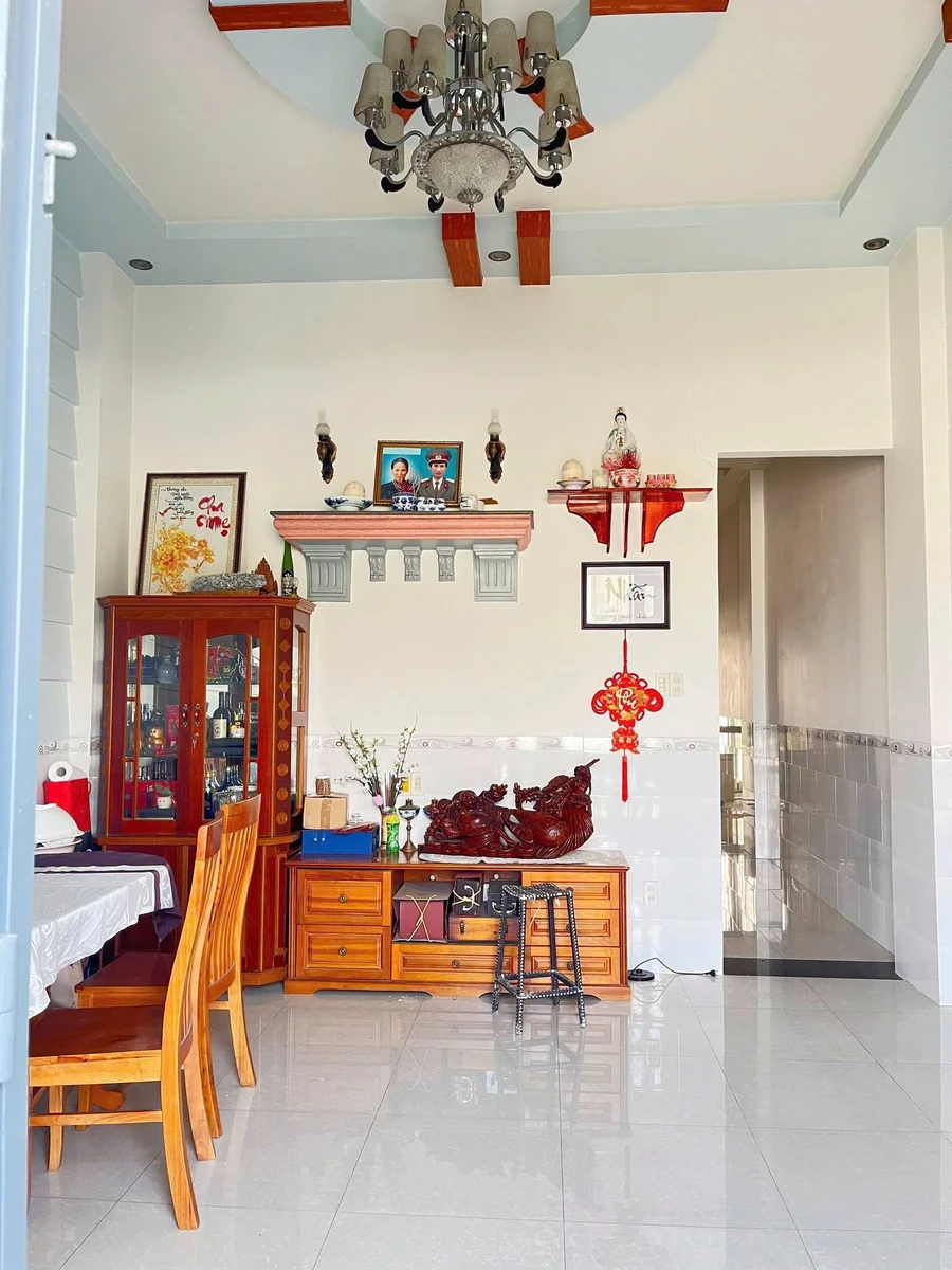 Bán nhà 1 trệt 1 lầu 94m2 gần trường Chính Trị, Phường Bình Đa, giá 4 tỷ - Ảnh thu nhỏ 2